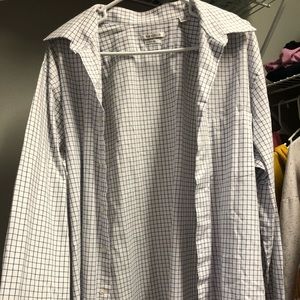 Van heusen button up
